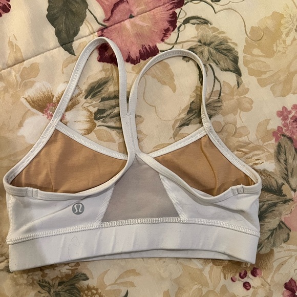 Lululemon - Picture 2 of 2